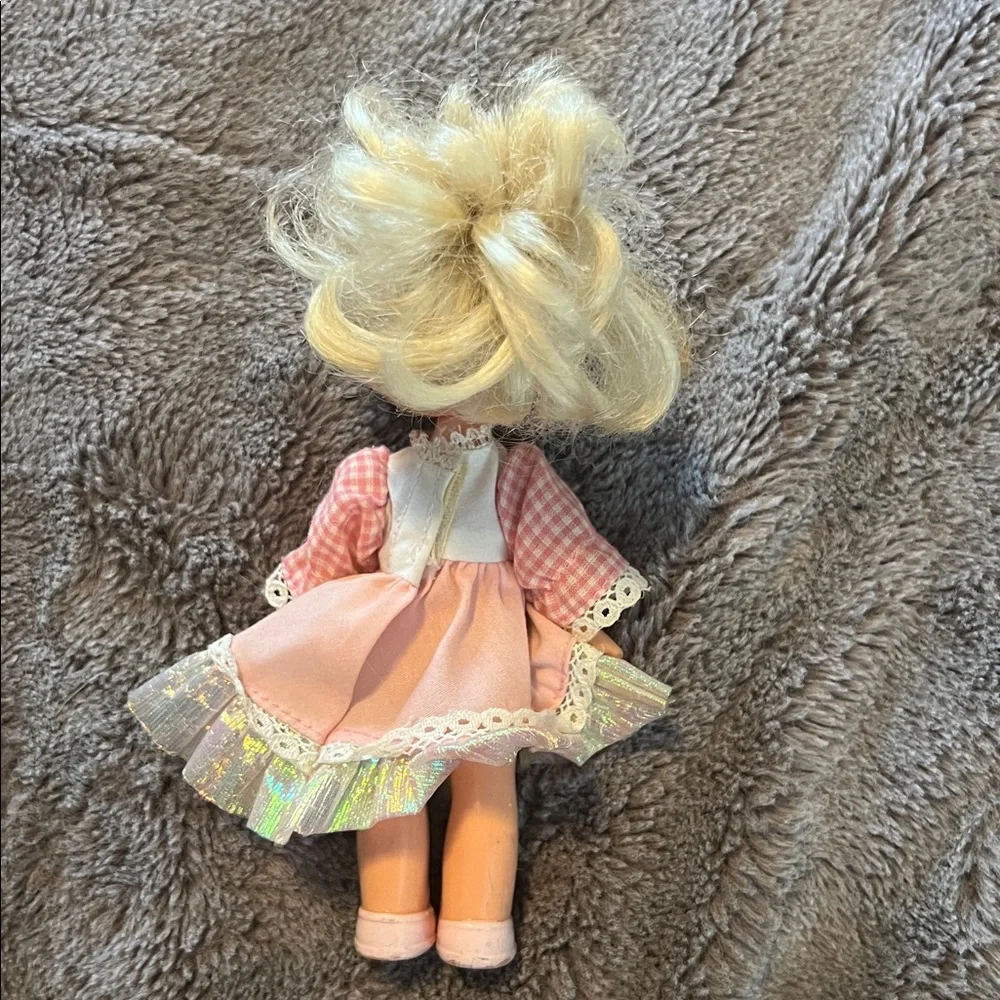 Vintage Cherry Merry Muffin Doll Mattel Retro 1988